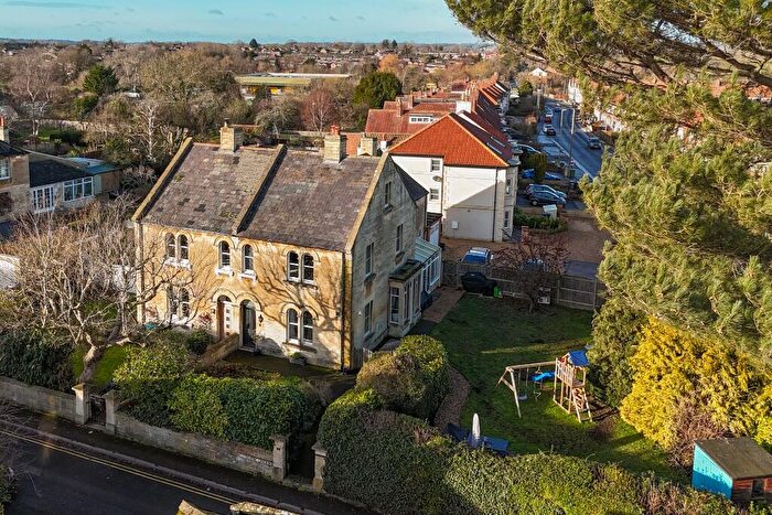 5 Bedroom Semi Detached House For Sale In Westbourne Gardens, Trowbridge, BA14