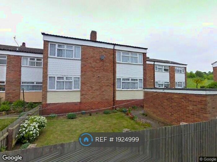 2 Bedroom Flat To Rent In Wyndmill Crescent, West Bromwich, B71