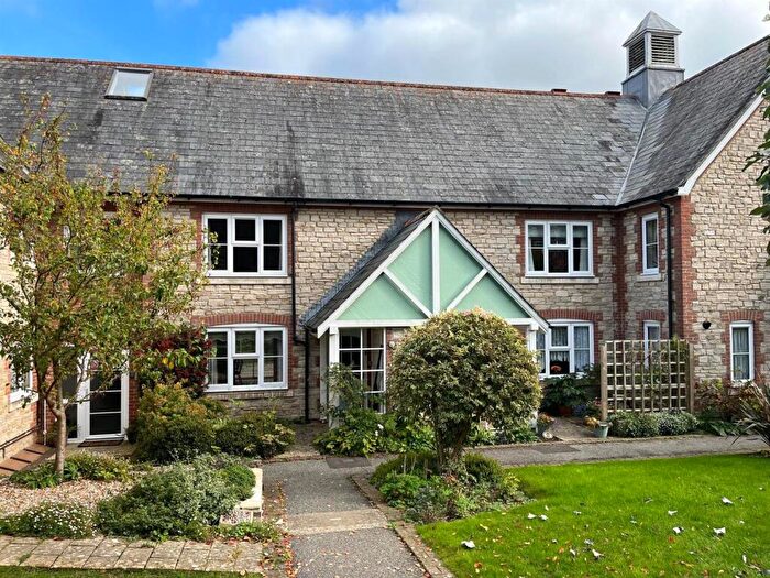 2 Bedroom Retirement Property For Sale In Higher Street, Bridport, DT6