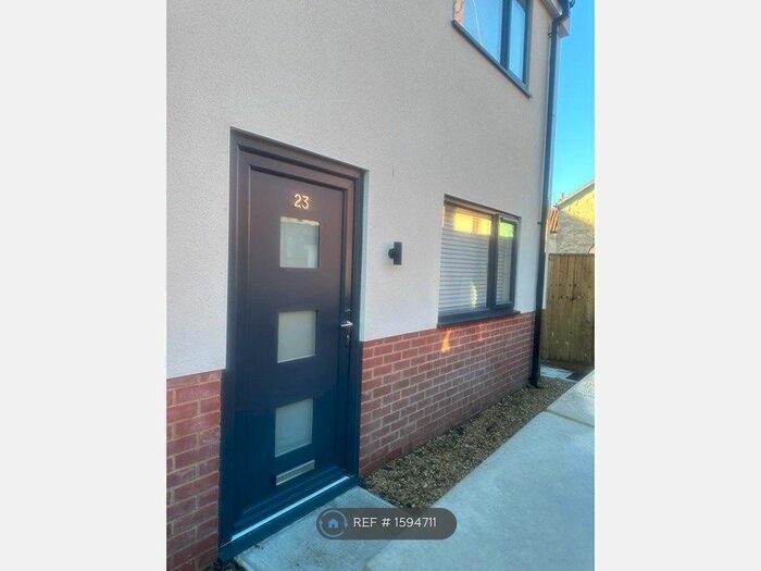 2 Bedroom Terraced House To Rent In York Buildings, Trowbridge, BA14