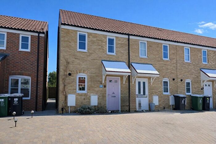 2 Bedroom End Of Terrace House For Sale In Amis Road, Bradwell, Great Yarmouth, NR31