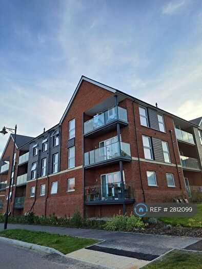 2 Bedroom Flat To Rent In Ackers Drive, Swanscombe, DA10