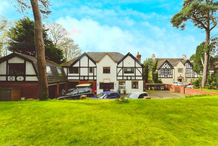 7 Bedroom House To Rent In Pinewalks Ridge, Birkenhead, CH42