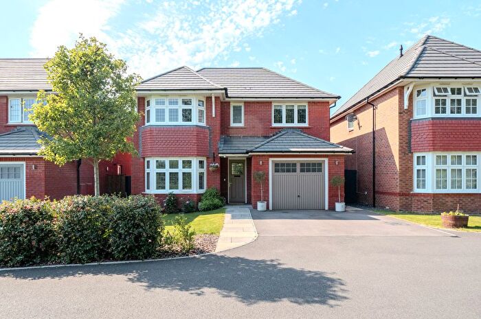 4 Bedroom Detached House For Sale In Lave Way, Caldicot, NP26