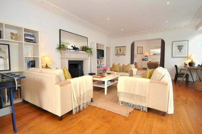 1 Bedroom Flat To Rent In Pershore Manor, Bridge Street, Pershore, WR10