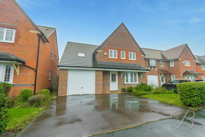 5 Bedroom Detached House For Sale In St. Michaels View, Farnsfield, Newark NG22