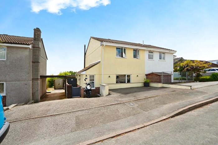 2 Bedroom Semi-Detached House For Sale In Lower Glen Park, Pensilva, Liskeard, Cornwall, PL14