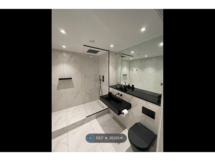 1 Bedroom Flat To Rent In Malta Street, Manchester, M4