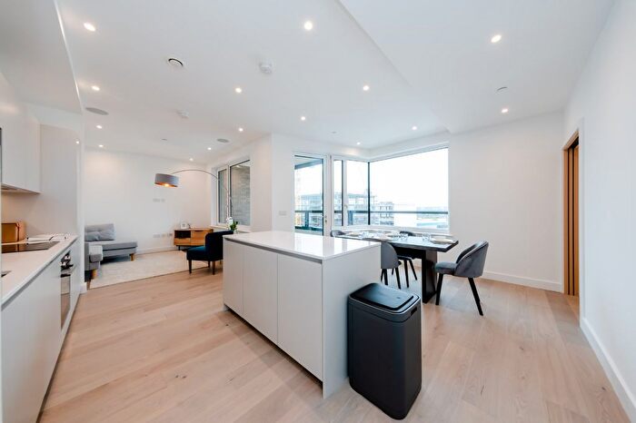 2 Bedroom Flat To Rent In New Tannery Way, Bermondsey, SE1