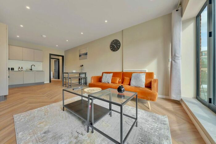 2 Bedroom Flat To Rent In Canberra Road, West Ealing, London, W13