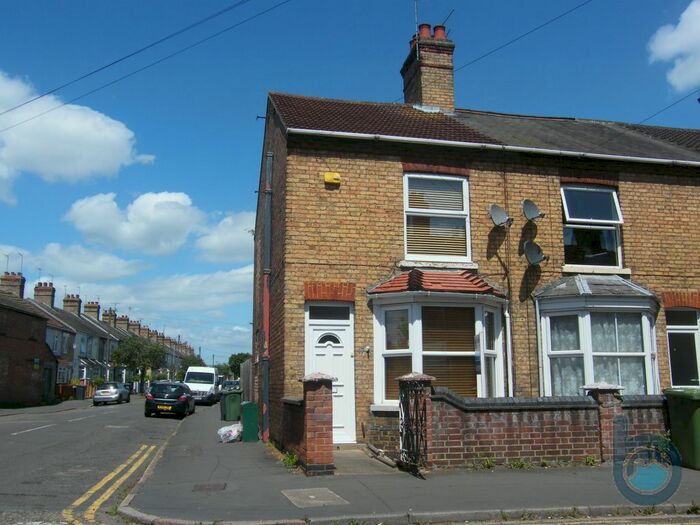 3 Bedroom End Of Terrace House To Rent In Silver Street, Peterborough, PE2