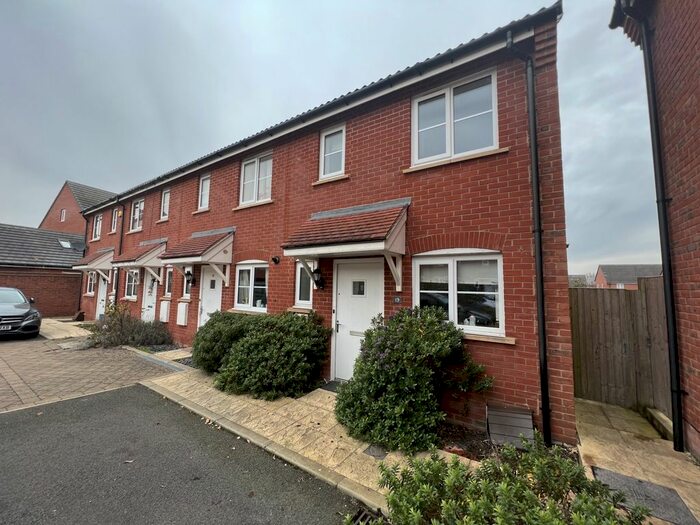 2 Bedroom End Of Terrace House To Rent In Harrier Drive, Didcot, Oxfordshire OX11