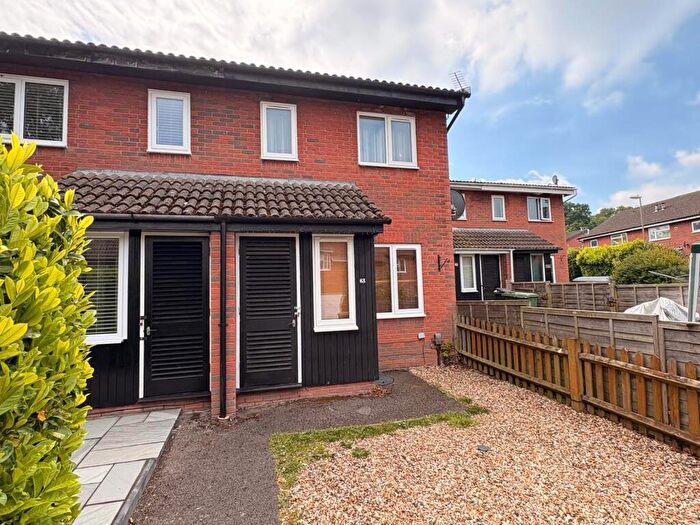 1 Bedroom Semi-Detached House For Sale In Harbourne Gardens, West End, Hampshire, SO18