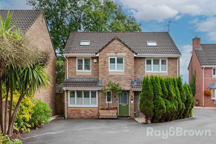 5 Bedroom Detached House For Sale In Coed Y Wenallt, Rhiwbina, Cardiff, CF14