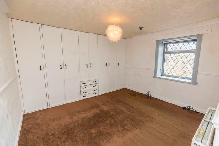 2 Bedroom Cottage For Sale In , Dover Street, Darwen, BB3