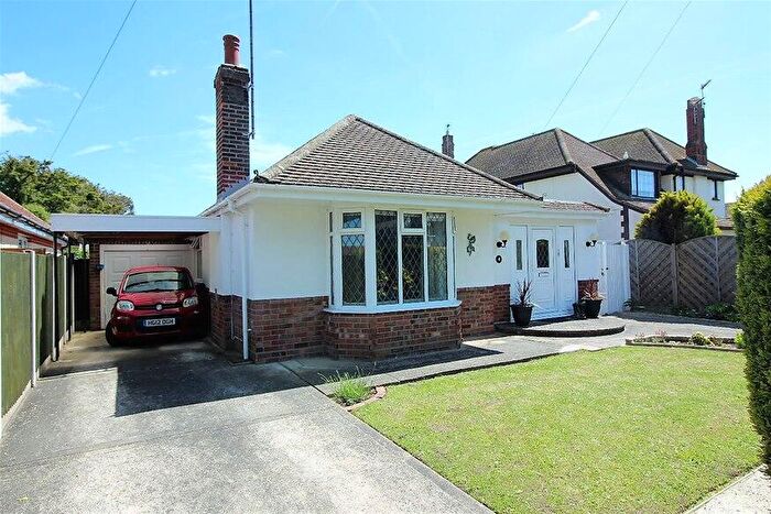 2 Bedroom Detached Bungalow For Sale In Uplands Road, Clacton On Sea, CO15