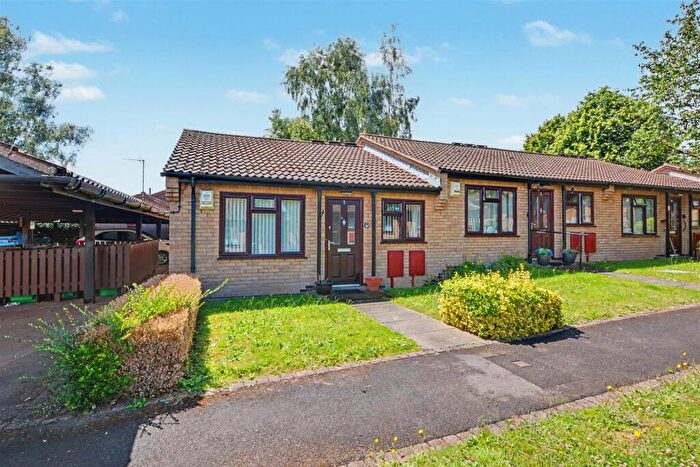 2 Bedroom Terraced Bungalow For Sale In Lavender Close, Nottingham, NG8