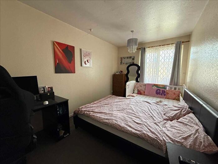 3 Bedroom End Of Terrace House For Sale In Norse Walk, Corby, NN18
