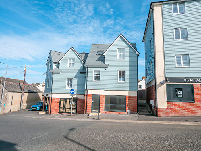 2 Bedroom Apartment For Sale In Lansdown Road, Bude, EX23