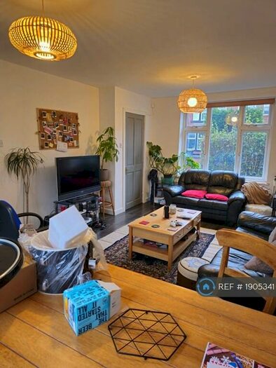 4 Bedroom Terraced House To Rent In Ash Road, Leeds, LS6