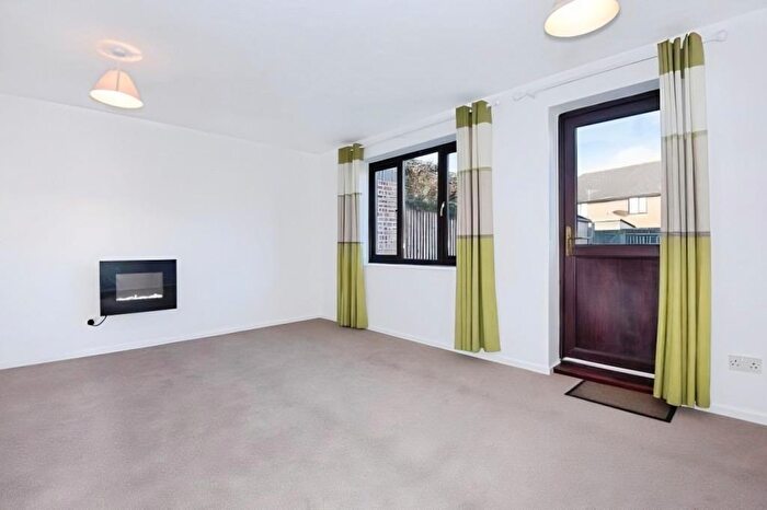 3 Bedroom Terraced House To Rent In North Abingdon, Oxfordshire, OX14