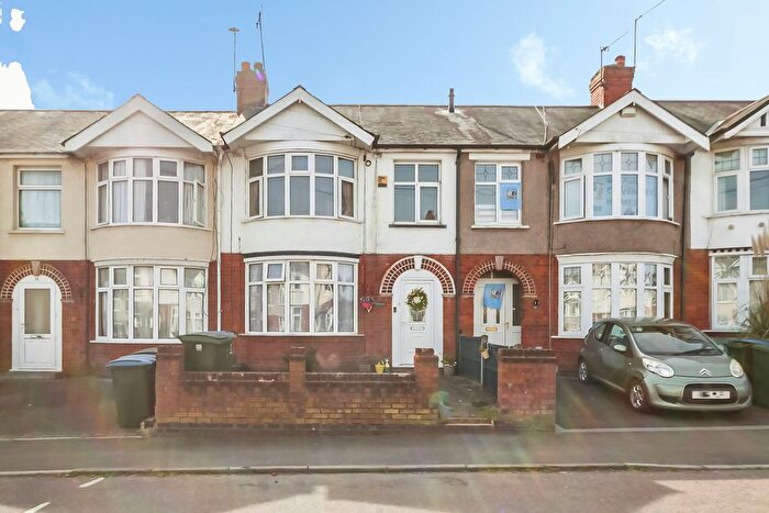 3 Bedroom Terraced House For Sale In Kelvin Avenue, Coventry, CV2