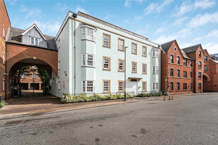 2 Bedroom Apartment For Sale In St. Thomas Street, Central Oxford, OX1
