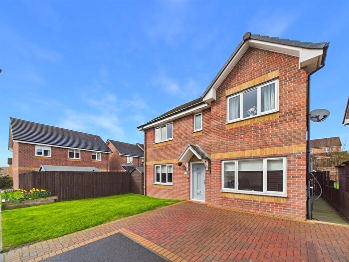 5 Bedroom Detached House For Sale In Gatehead Crescent, Bishopton, PA7