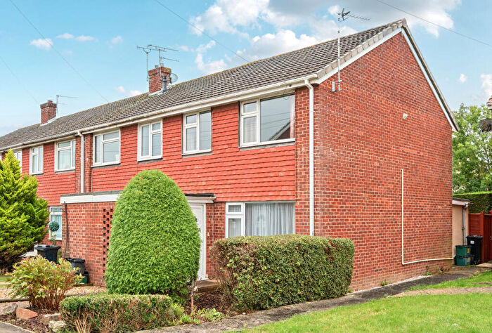 3 Bedroom End Of Terrace House For Sale In The Brambles, Keynsham, Bristol, Somerset, BS31