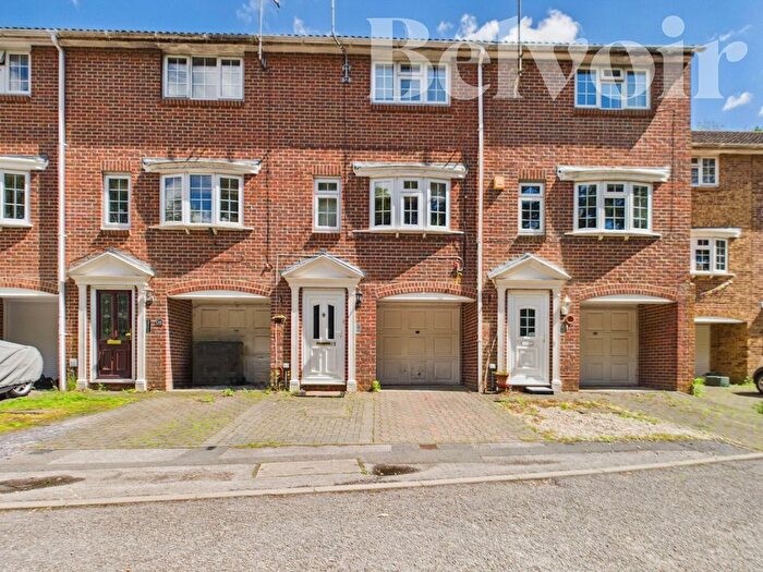 2 Bedroom Town House For Sale In Longacre Rise, Chineham, Basingstoke, RG24