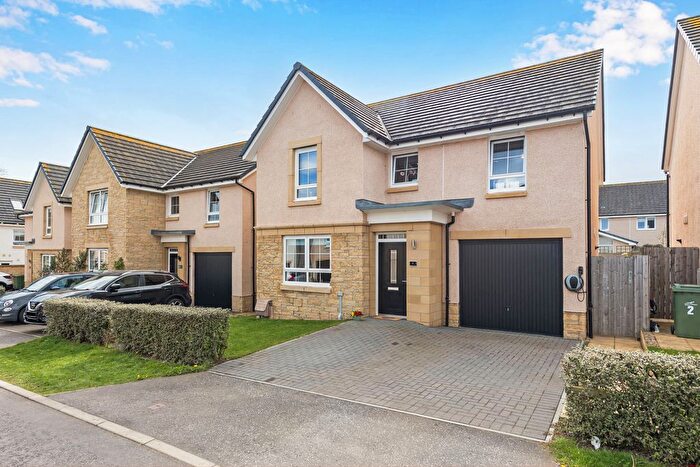 4 Bedroom Detached House For Sale In Alexander Place, Haddington, EH41