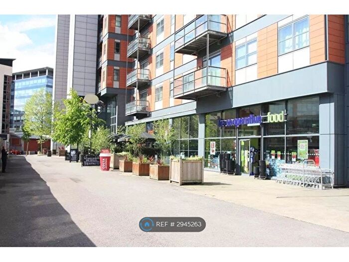 2 Bedroom Flat To Rent In Wellington Street, Leeds, LS1