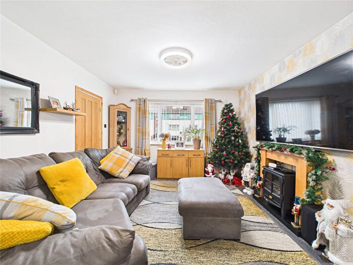 3 Bedroom Terraced House For Sale In Bishport Avenue, Bristol, BS13