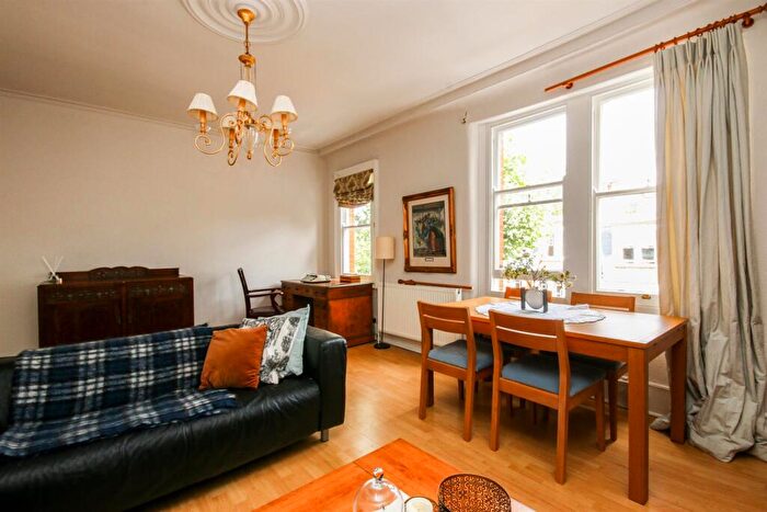 1 Bedroom Flat To Rent In Sotheby Road, N5