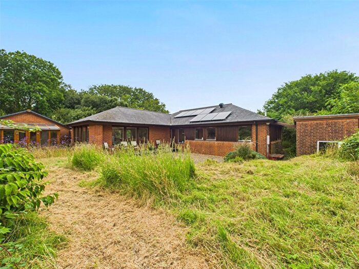 4 Bedroom Bungalow For Sale In Marhamchurch, Bude, EX23