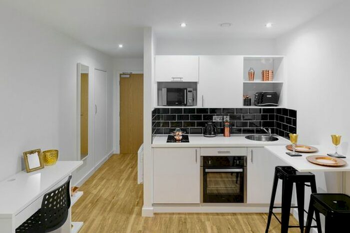 1 Bedroom Flat For Sale In Fully Managed Liverpool Buy To Let, City Centre, Liverpool, L1