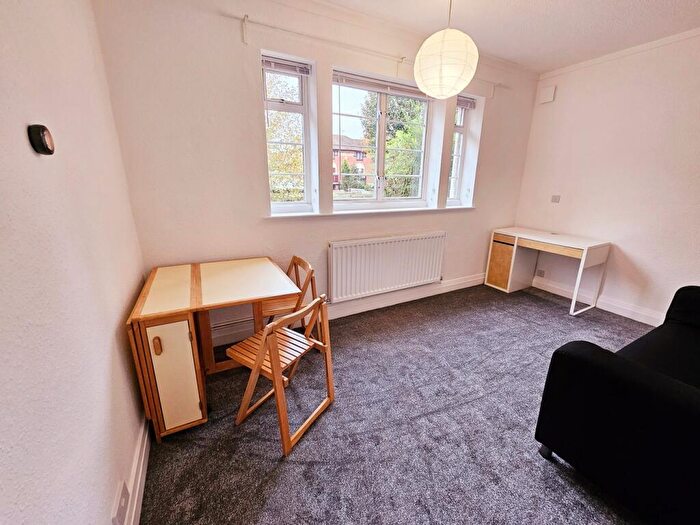 1 Bedroom Flat To Rent In Tyndall's Park Road, Bristol, BS8
