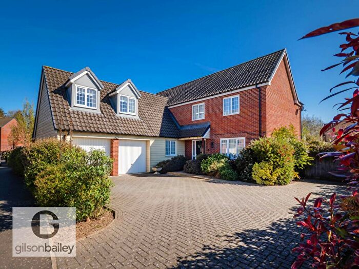 5 Bedroom Detached House For Sale In Shreeve Road, Blofield, NR13