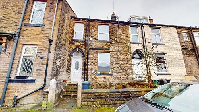1 Bedroom Terraced House To Rent In Manor Street, Eccleshill, Bradford, BD2
