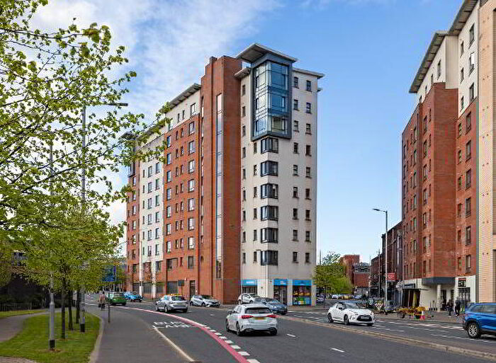 2 Bedroom Apartments For Sale In College Central, College Avenue, Belfast, BT1