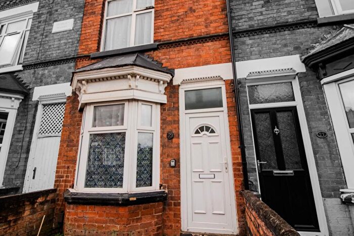 3 Bedroom Terraced House For Sale In Knighton Fields Road West, Leicester, LE2