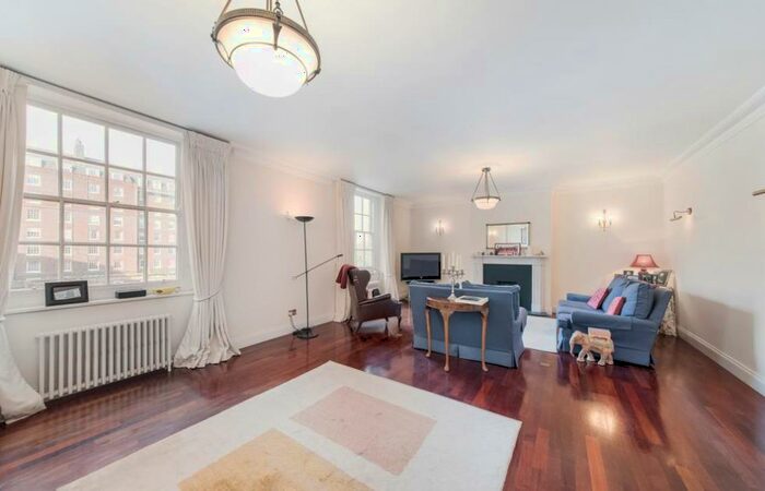 3 Bedroom Apartment To Rent In Allitsen Road, St John's Wood, London, NW8