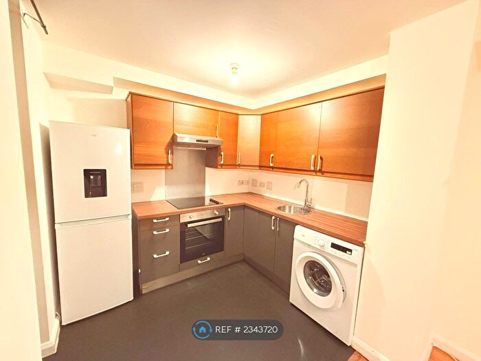 1 Bedroom Flat To Rent In Tyler Street, London, SE10