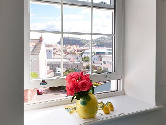 Studio To Rent In Daimonds Lane, Daimonds House Daimonds Lane, TQ14