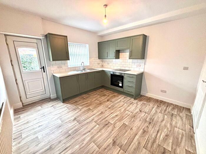 2 Bedroom Property To Rent In Fenton Street, Sheffield, S21