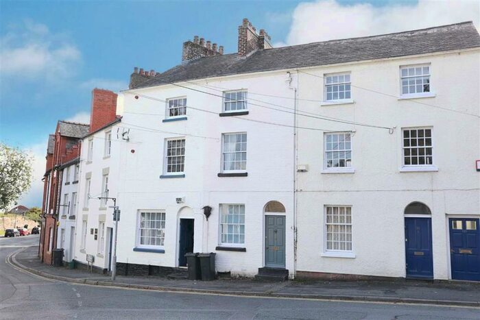 3 Bedroom Town House To Rent In High Street, Mold, Flintshire, CH7