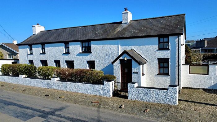 5 Bedroom Detached House For Sale In Ffosyffin, Aberaeron, SA46