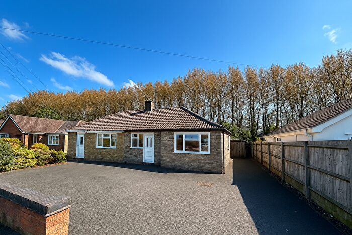 2 Bedroom Bungalow To Rent In Tressall Road, LE67