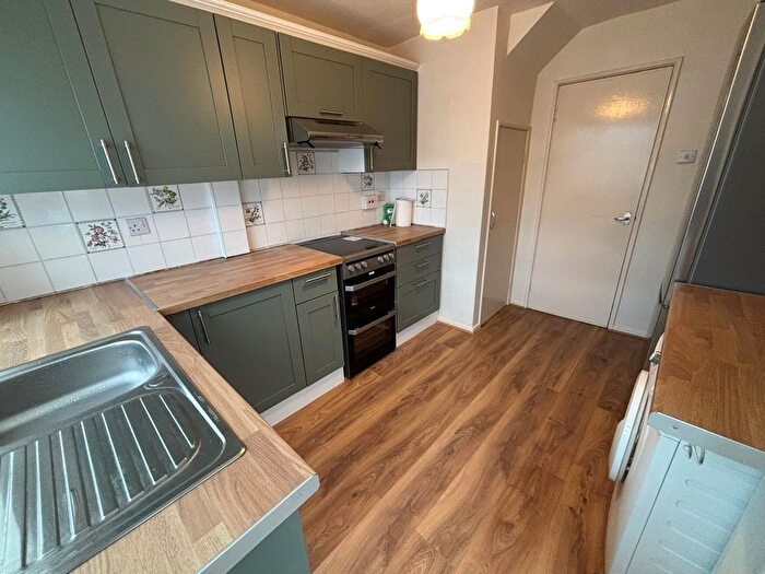 3 Bedroom Property To Rent In Charnwood Way, Leamington Spa, CV32