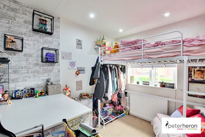3 Bedroom End Of Terrace House For Sale In Bathgate Avenue, Town End Farm, Sunderland, SR5